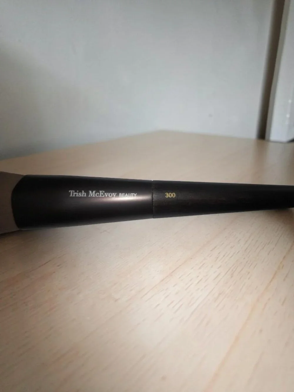 Trish McEvoy 300 Large Precision Brush, New in Original Condition